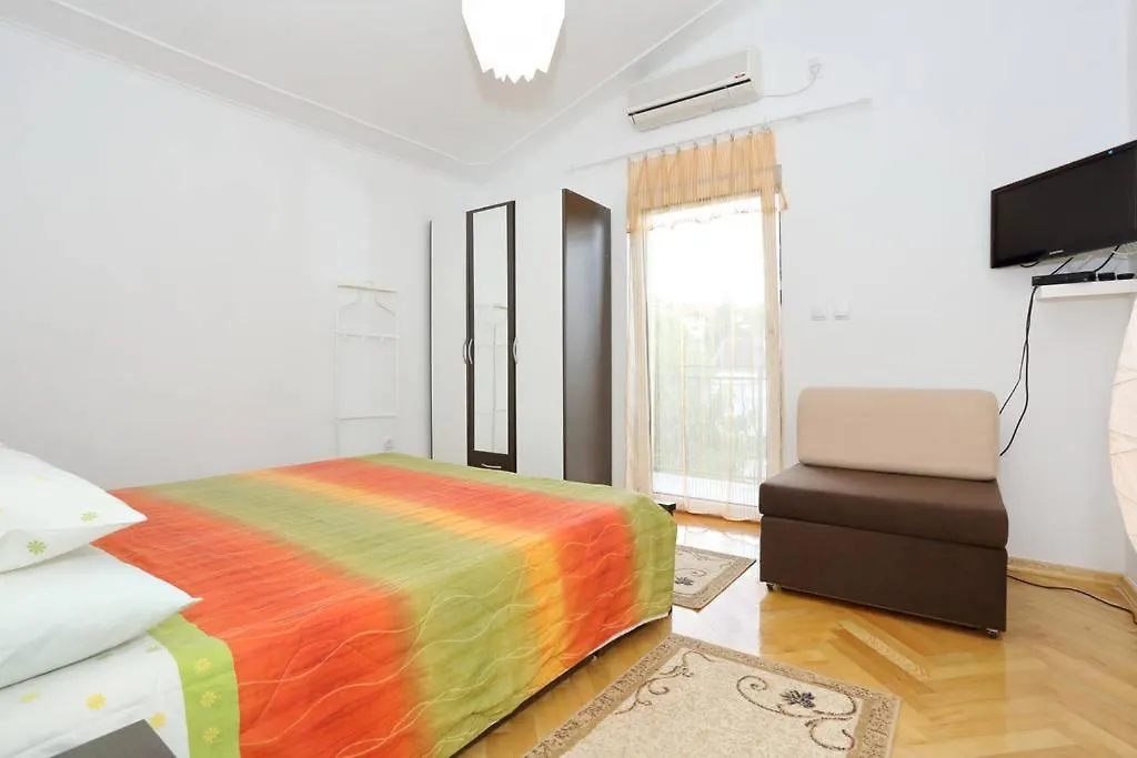 Apartmani Mlinar Горни-Карин Апарт-отель